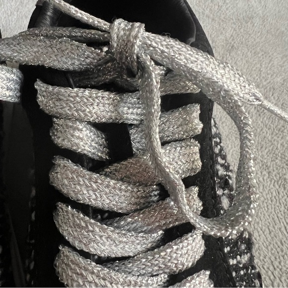 Birdies The Cardinal Lace-Up Sneaker Orbit Boucle Metallic Black Silver Tweed - Picture 7 of 15